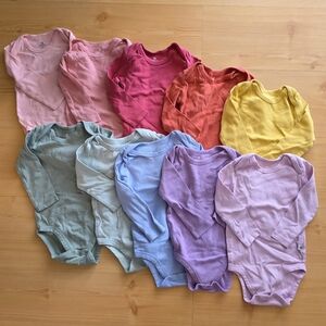 Honest Co LS Rainbow Bodysuit Bundle 6-9M